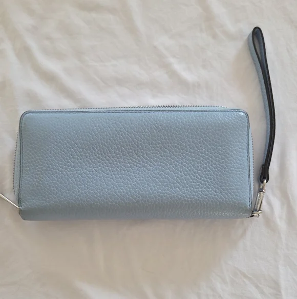 Michael Kors Blue Pebbled Leather Wristlet Wallet - Picture 2 of 6